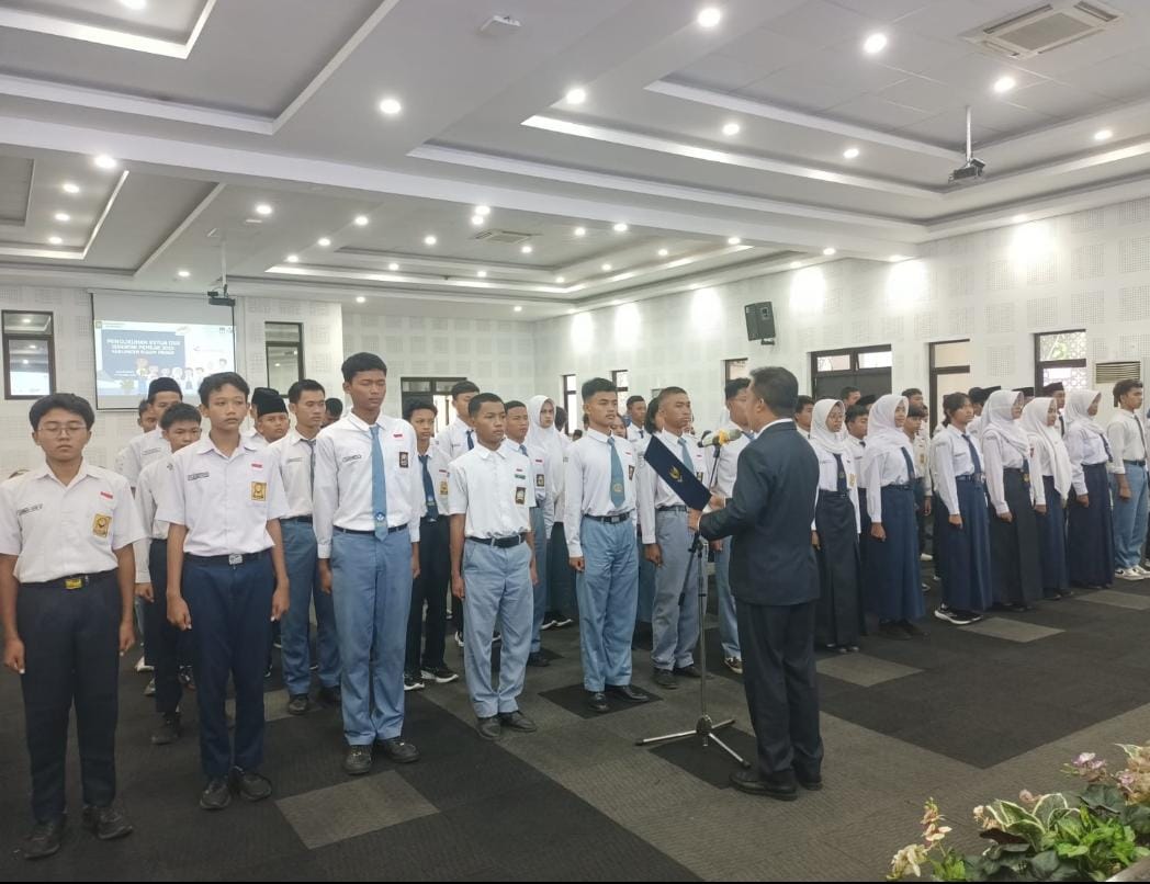 Ketua OSIS MTsN 6 Kulon Progo, Nizar Althaf Awaludin Ikuti Pengukuhan Ketua OSIS Se-Kabupaten Kulon Progo